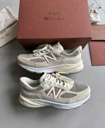 new balancee 990 Beige Loro Piana