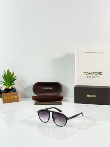 TOM 755 Black Shaded