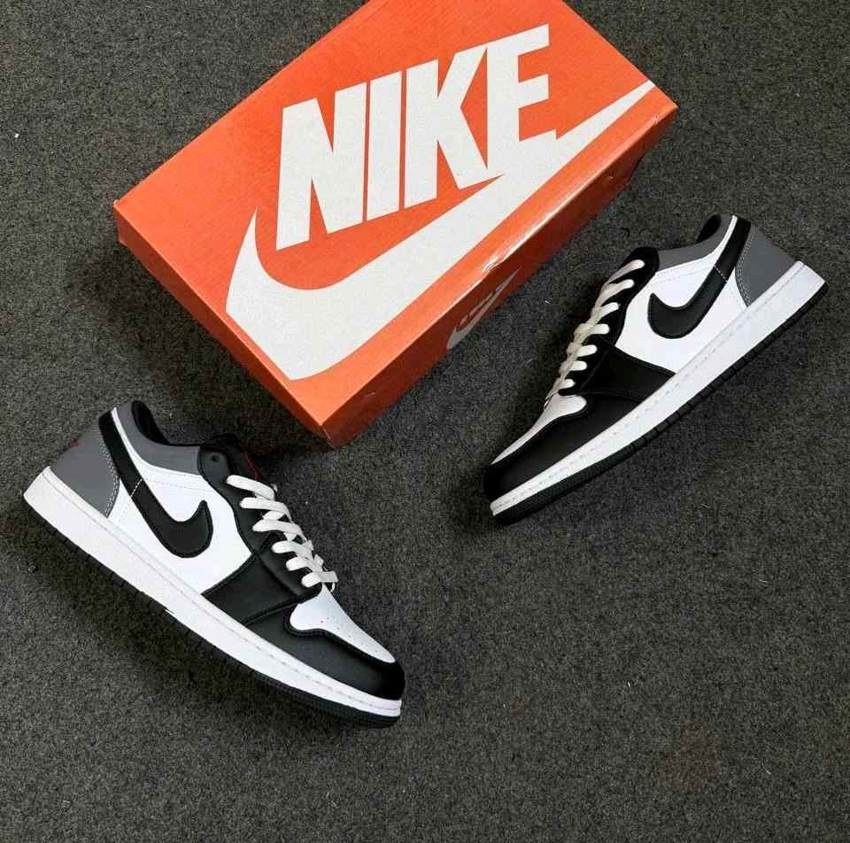 Air Jordan retro 1 Low ash green