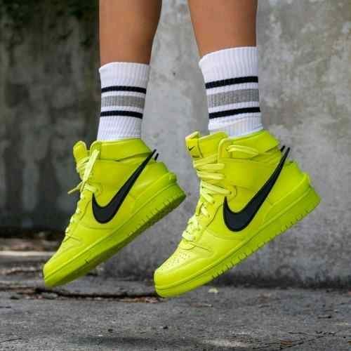 nikee ambush dunk high volt green