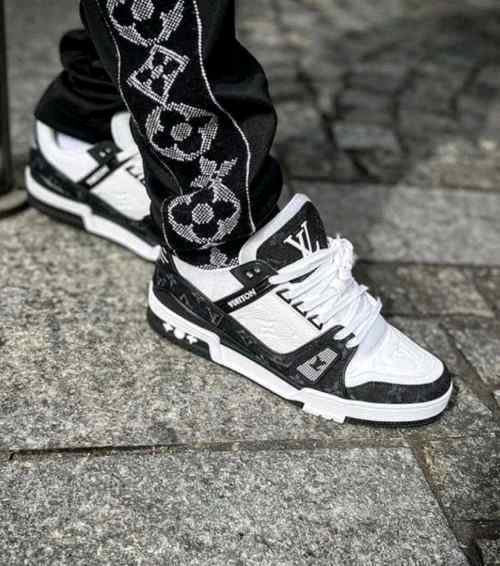 LOUISS VUITTONN TRAINERS MONOGRAM DENIM WHITE BLACK
