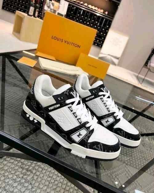 LOUISS VUITTONN TRAINERS MONOGRAM DENIM WHITE BLACK
