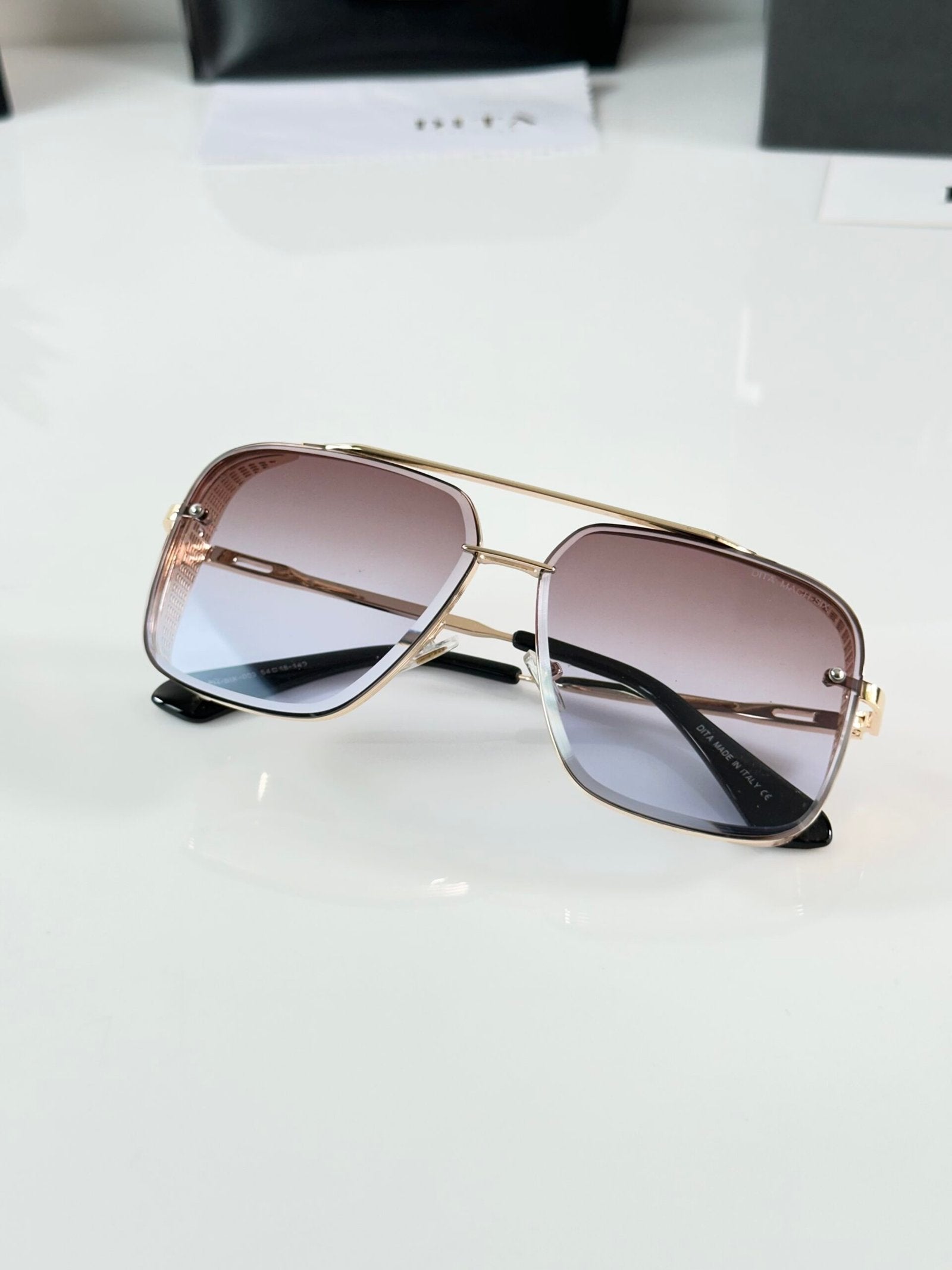 Dita 003 Gold Brown Blue