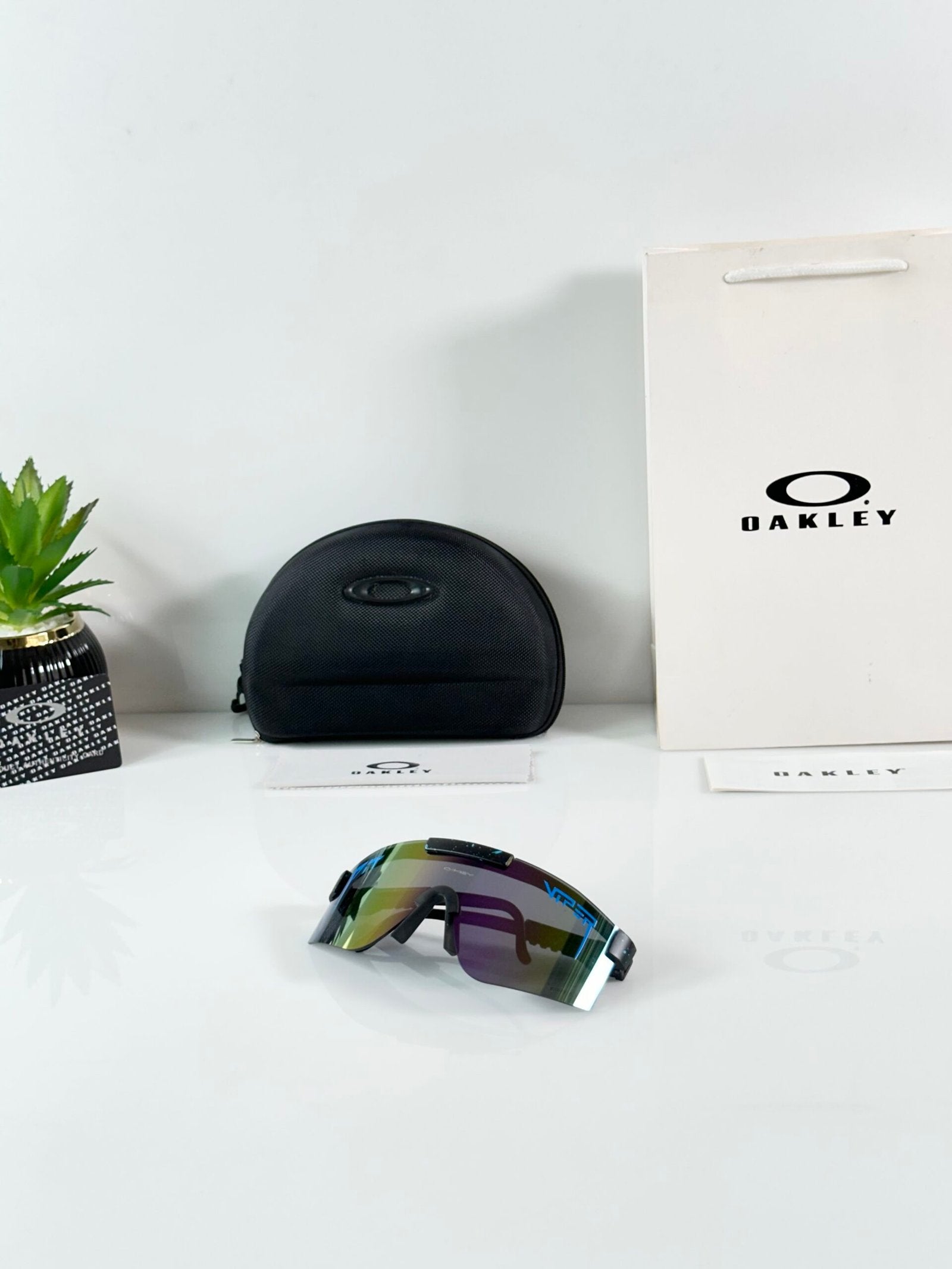 OKL C4 Black Revo