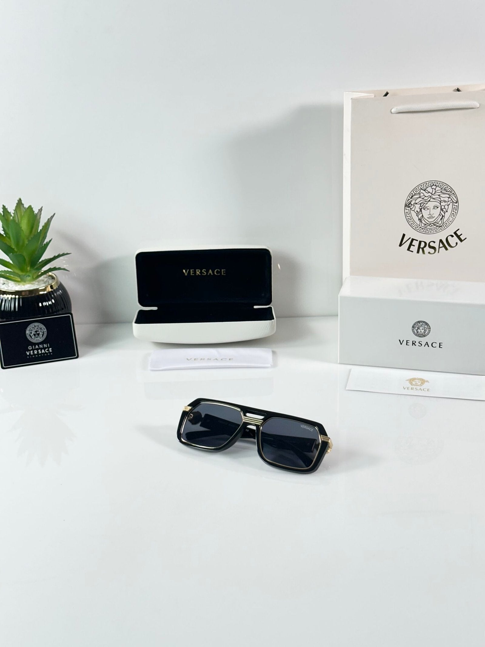Versace 4399 Gold Black