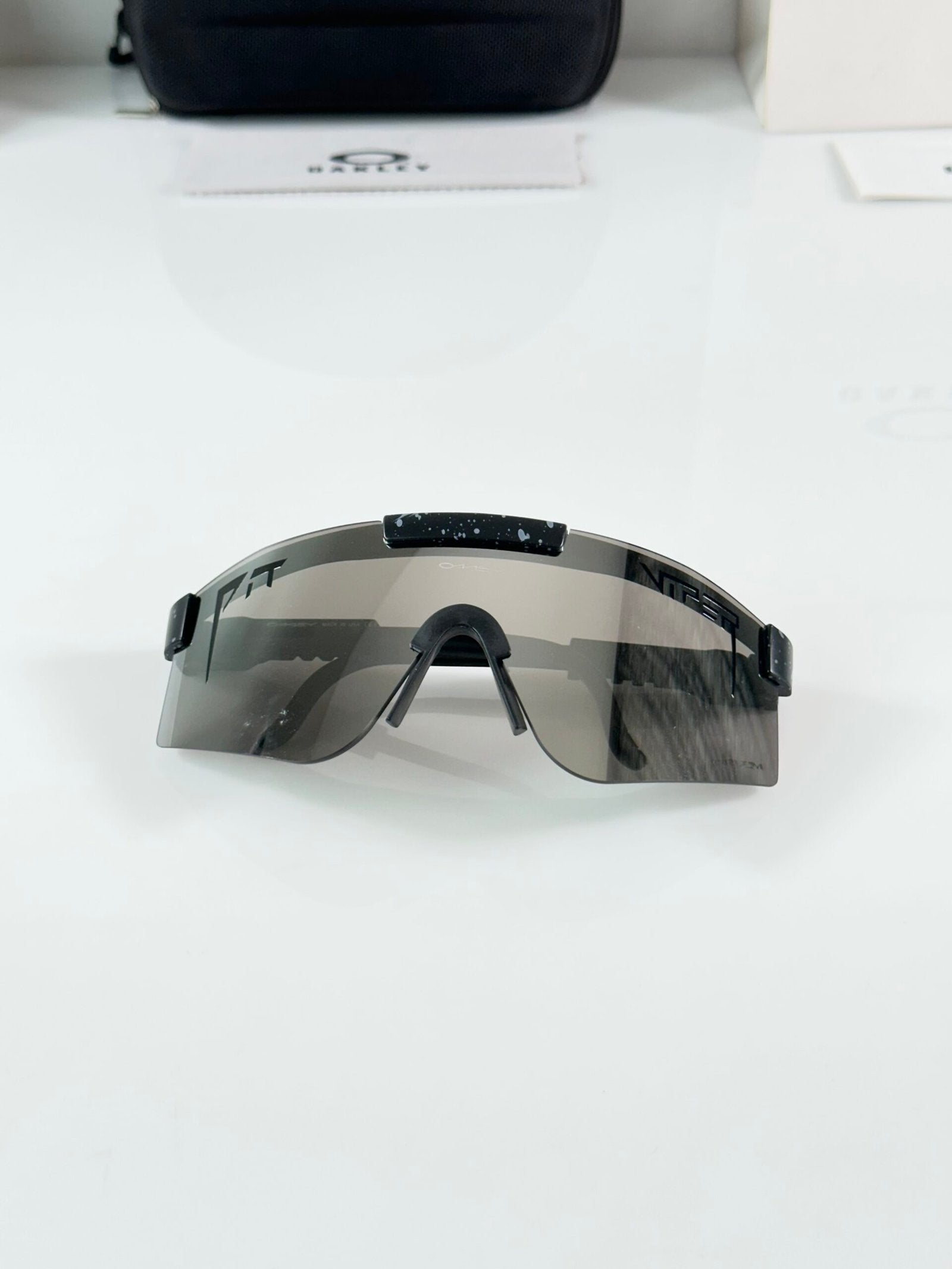 OKL C4 Black Silver Mercury