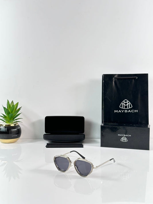 Maybach 2171 Silver Black
