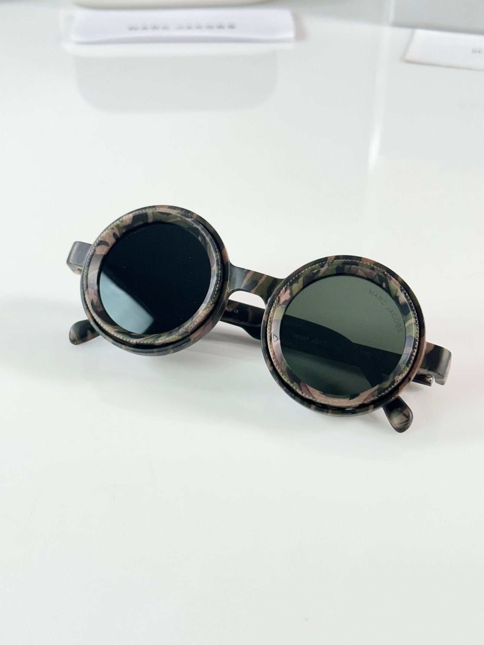 Marc Jacobs Adjustable 8357 Army Green