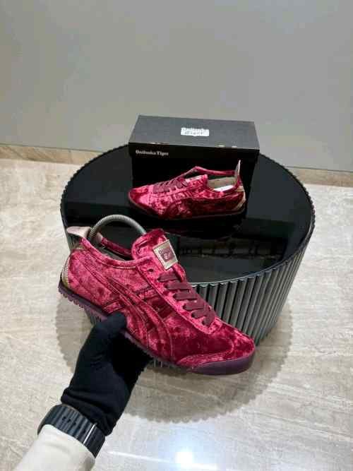 ONITSUKAA TIGER MEXICO 66 RED VELVET AUTHENTIC marron
