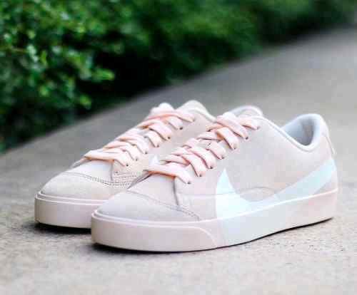 nikee blazer city low LX GUAVA ICE