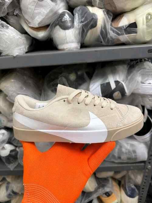 nikee blazer city low LX GUAVA ICE