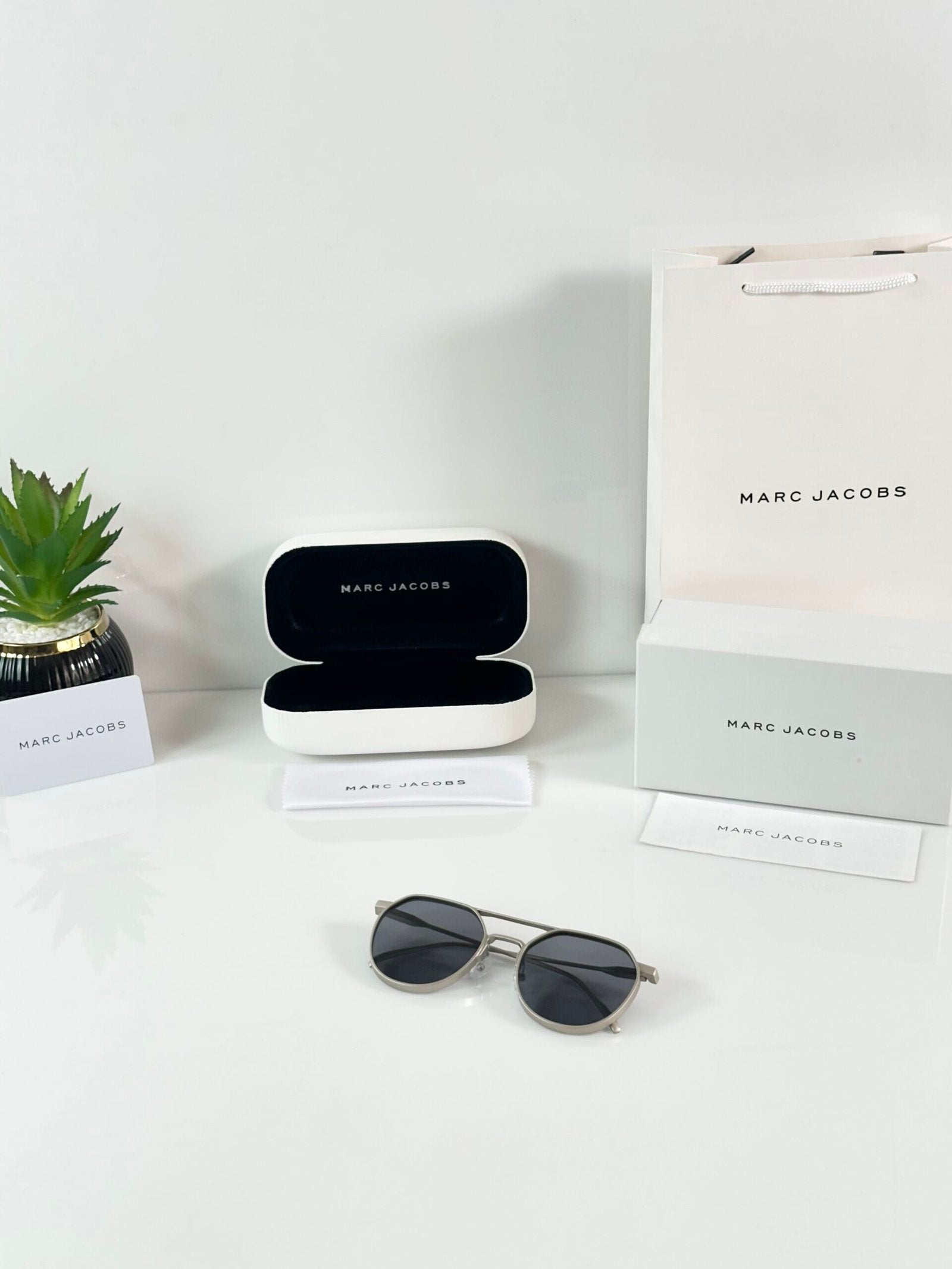 Marc Jacobs 9025 Silver Black