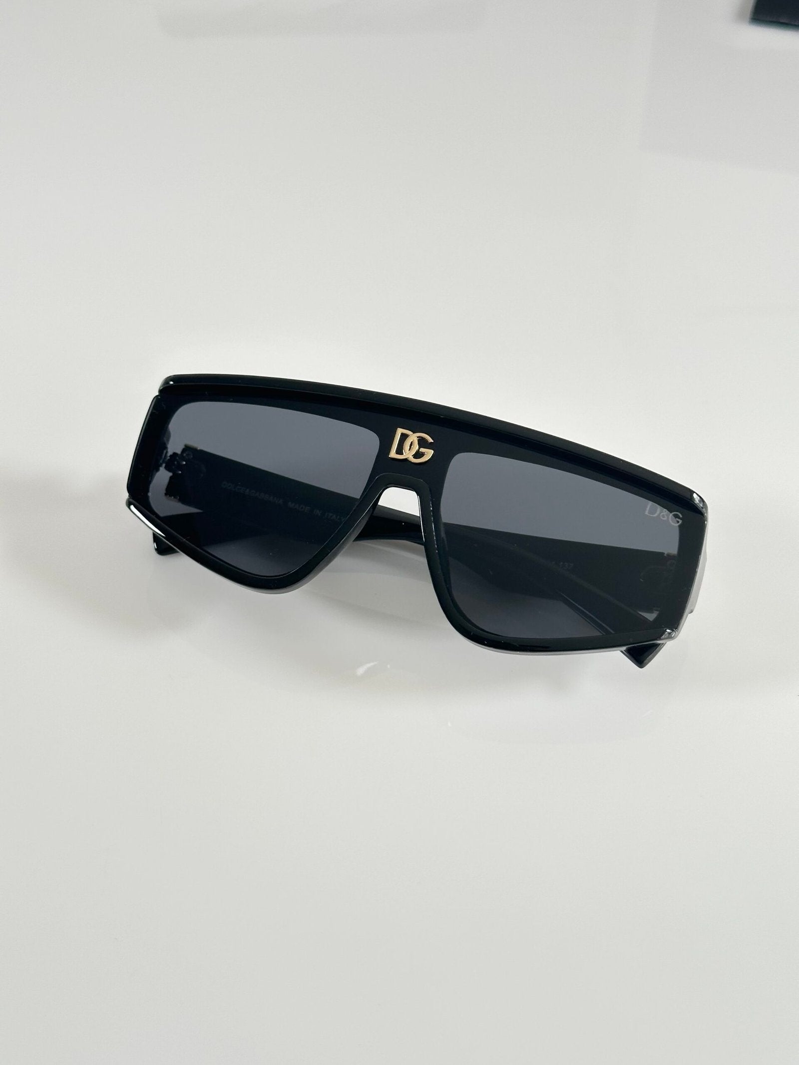 DG_9529_Black