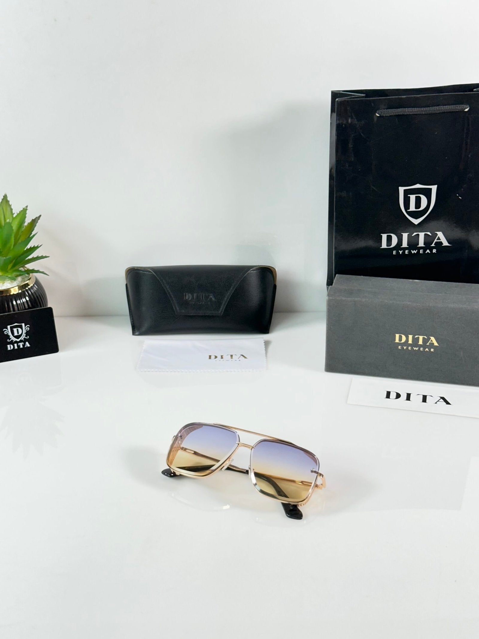 Dita 003 Gold Blue DC