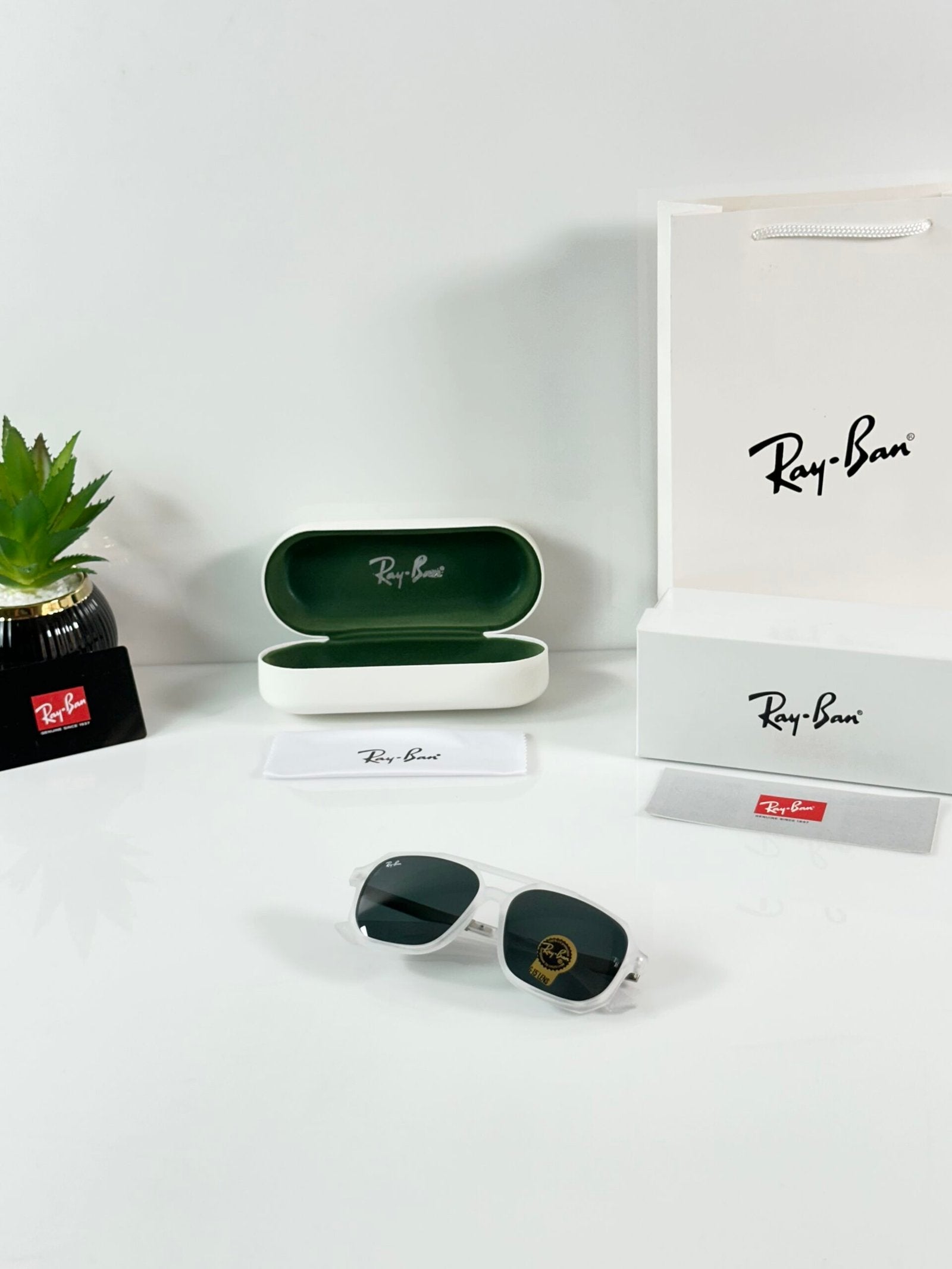 Rayban 4605 Ice Black GLASS