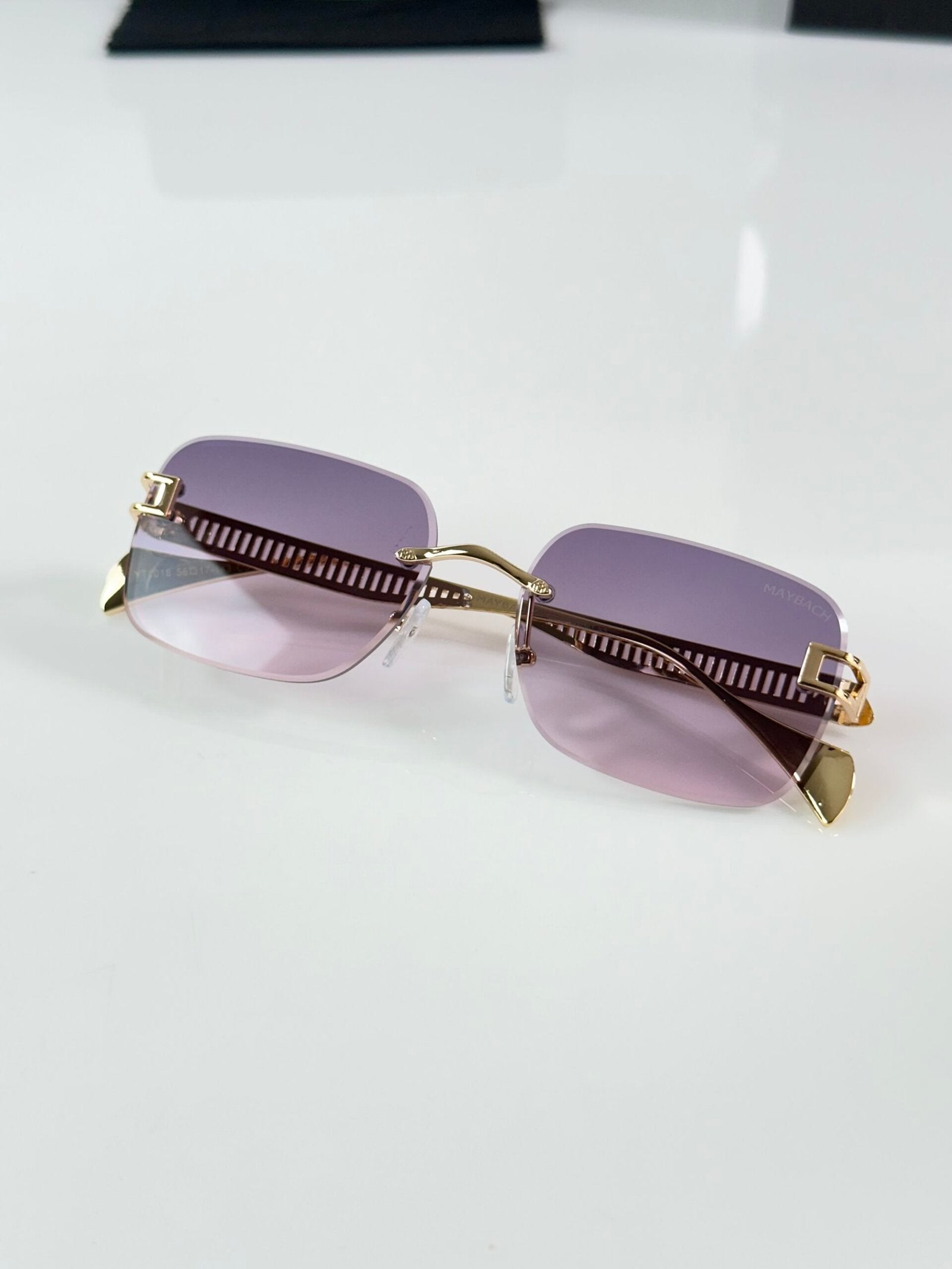 Maybach 1018 Gold Pink