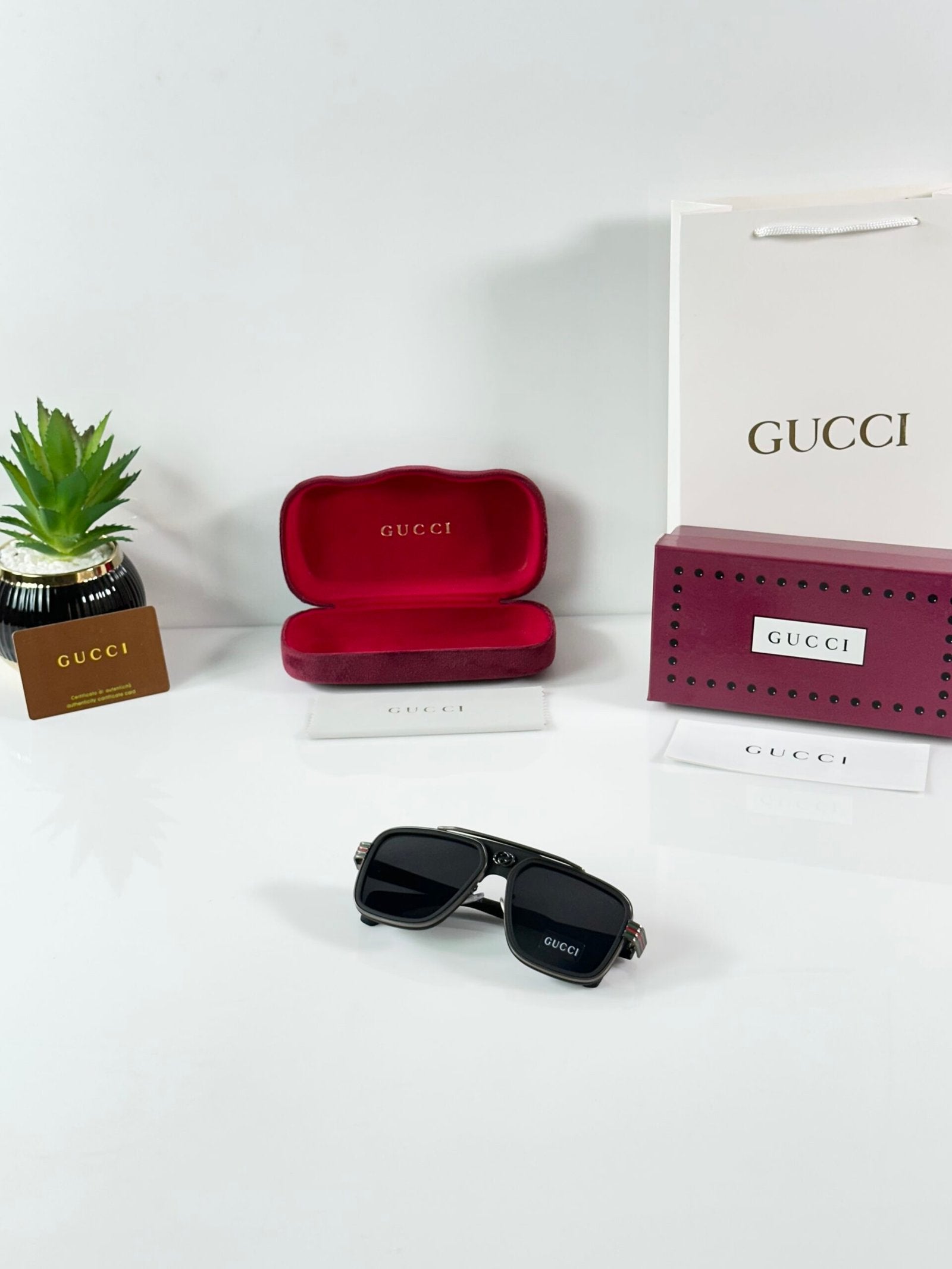 GG 1295 Black