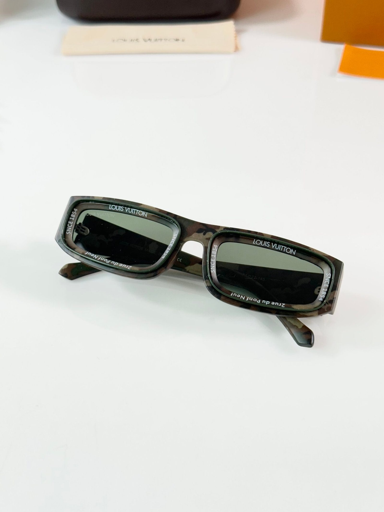 LV 6190 Army Green