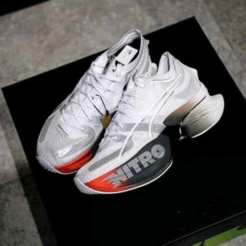 Pumaa Nitro fastroid white
