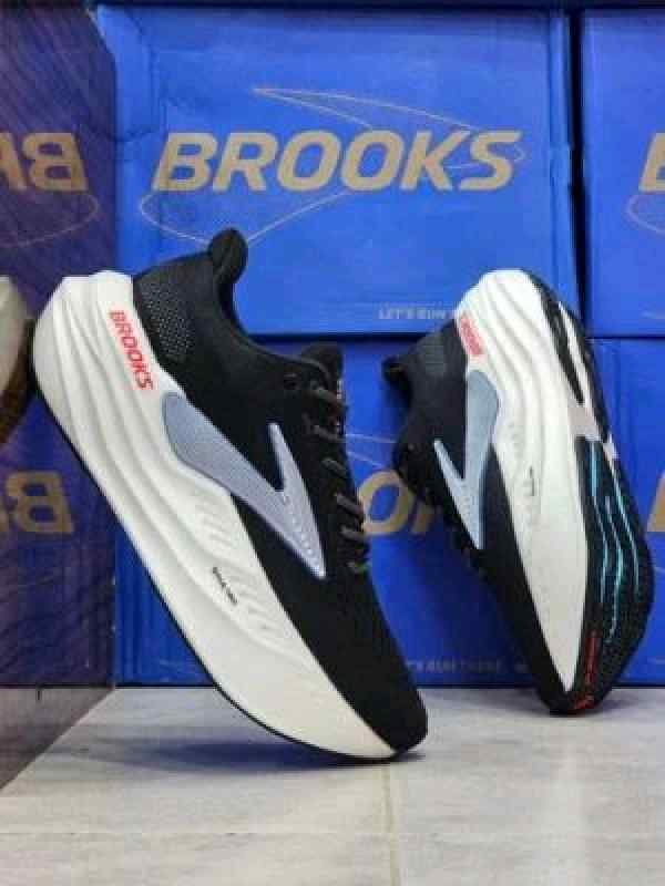 Brooks Glycerin max black White