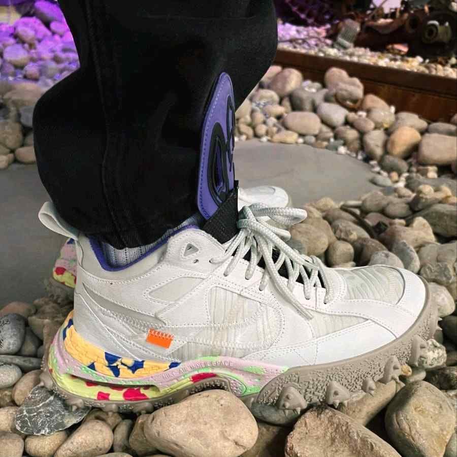 Nikee x Offf-White Terra Forma Summit White