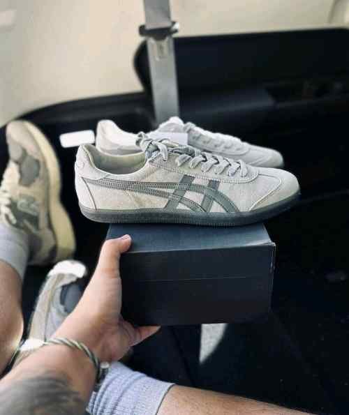 Onitsukaa tigerr tokuten Grey fix