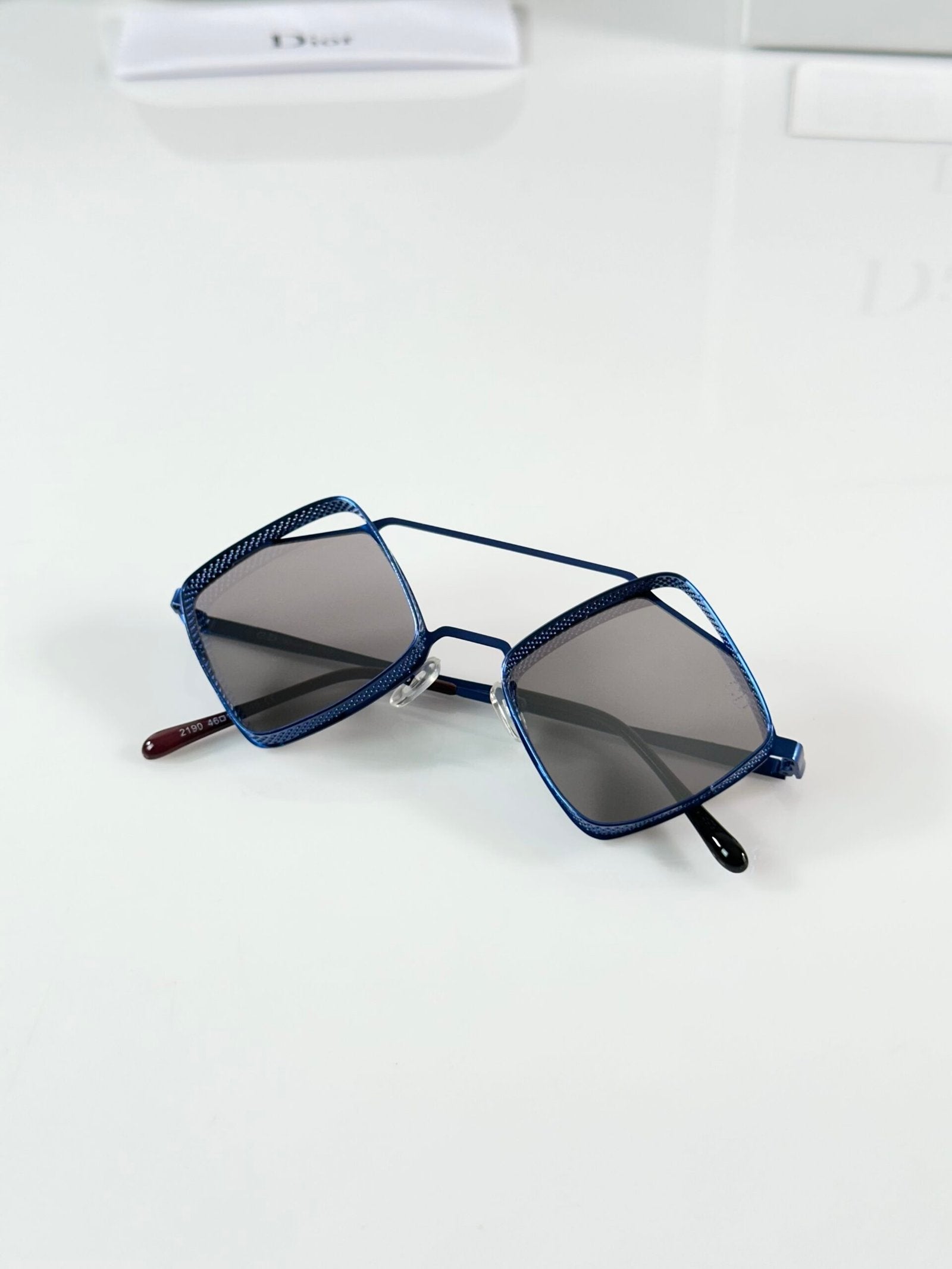 CD 2190 Blue Silver Mercury