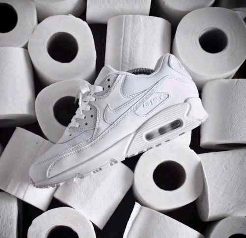nikee airmax 90 essential triple white