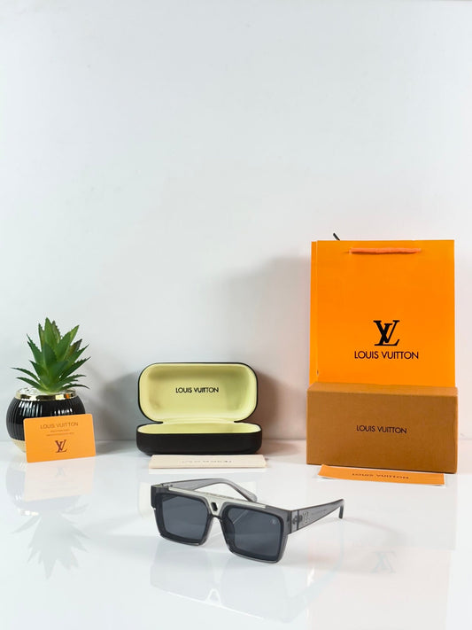 LV 1984 Shine Grey