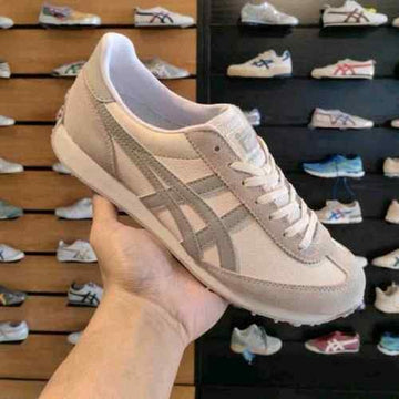 onitsukaa tiger EDR 78 white grey green