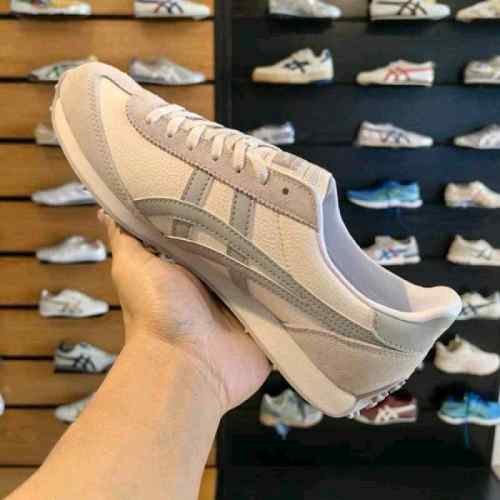 onitsukaa tiger EDR 78 white grey green
