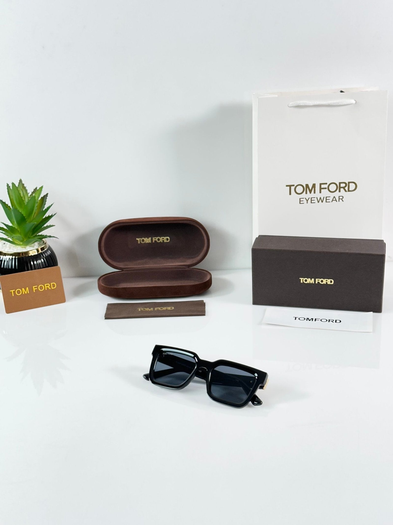 TF 2098 Black