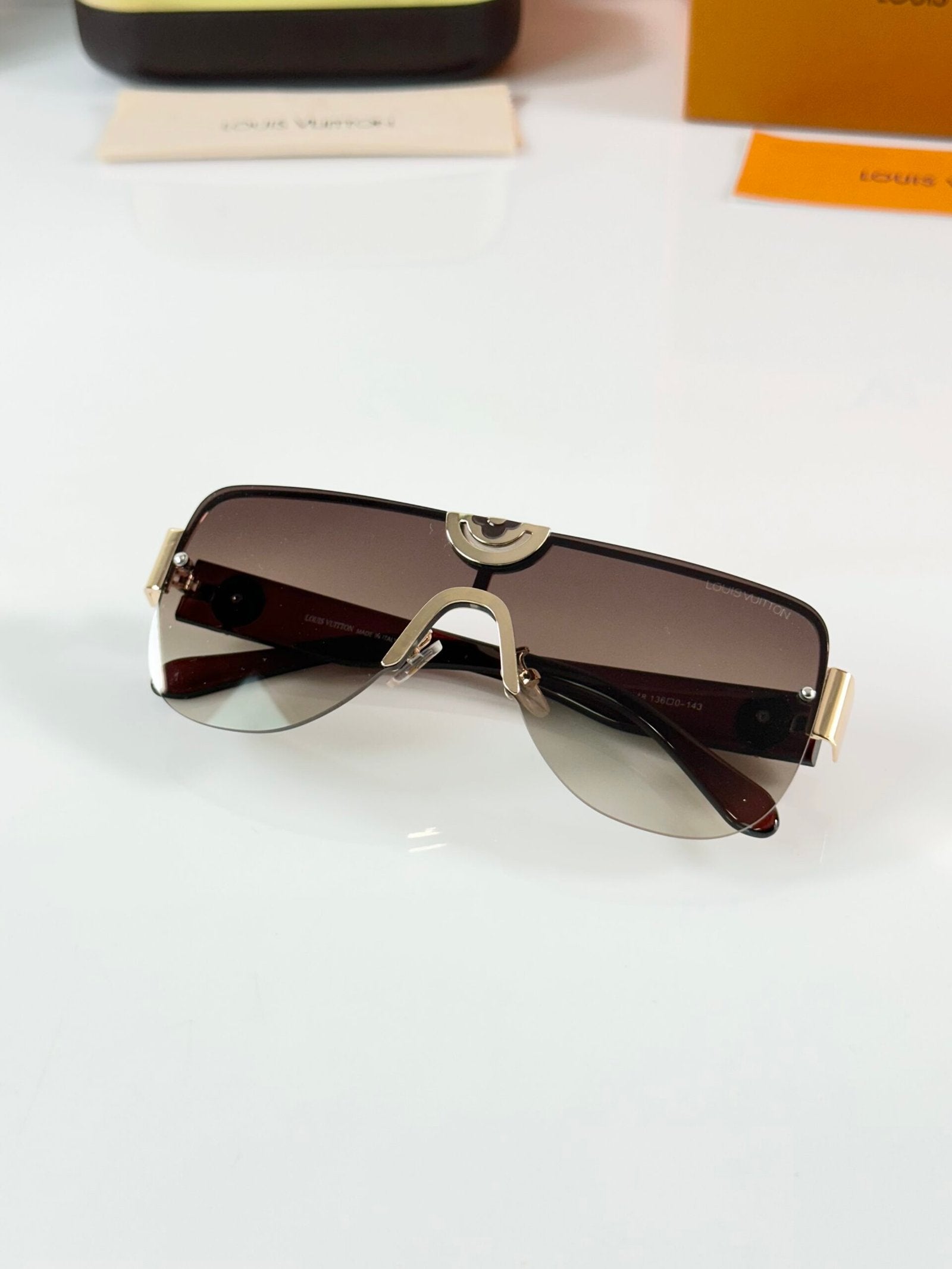 LV 0148 Gold Brown