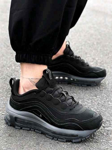 Nikee AirMax Futura Black