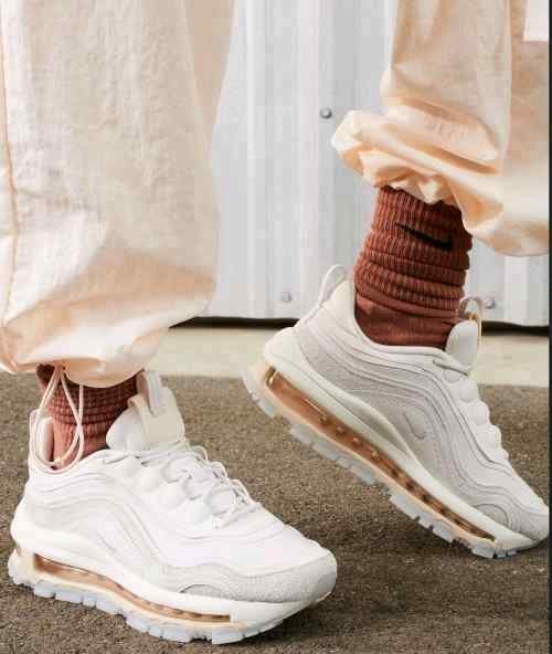 nikee airmax 97 FUTURA CREAM