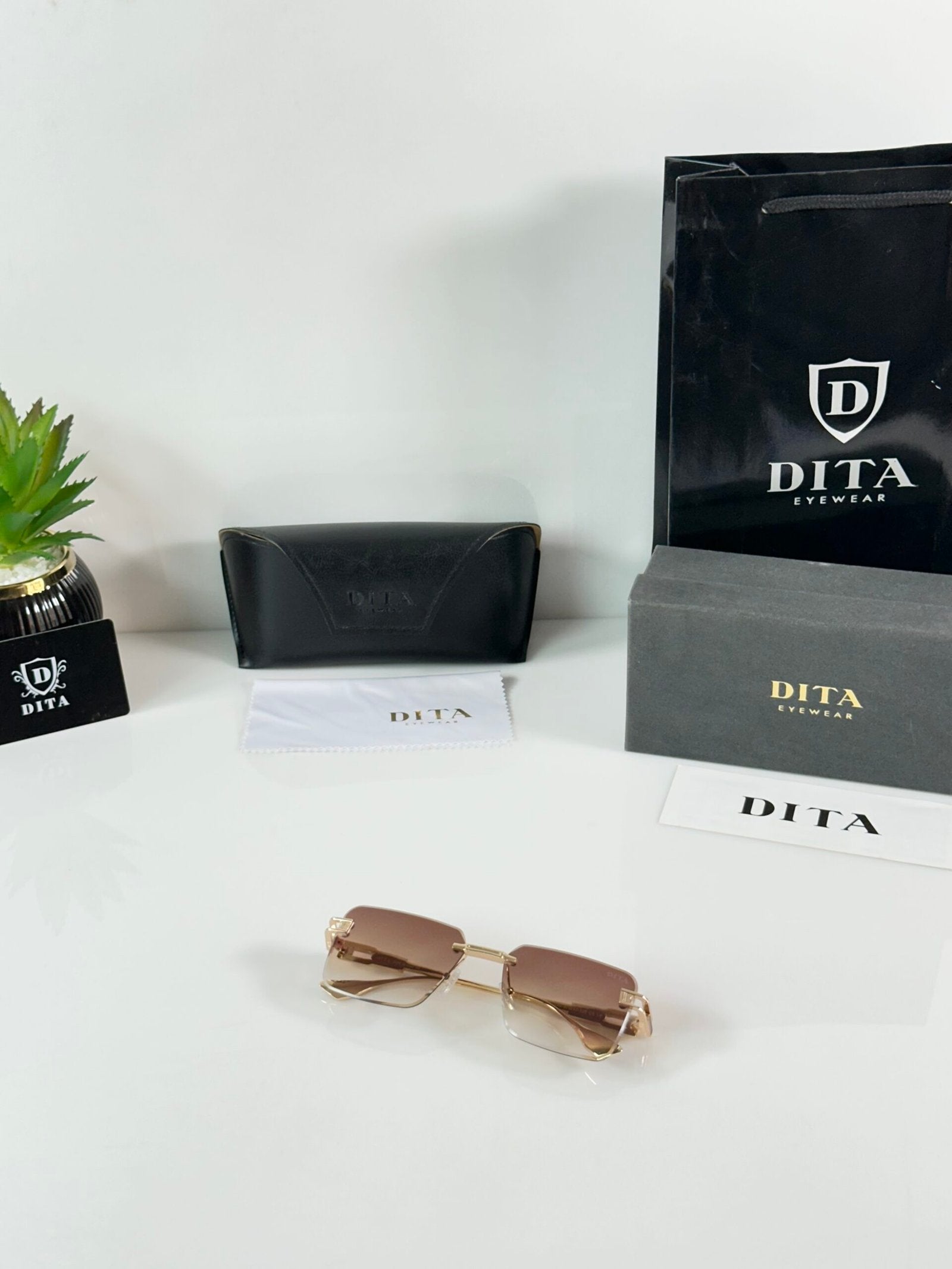 Dita 1035 Gold Brown