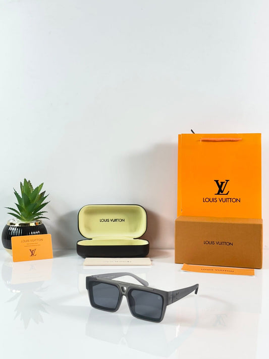 LV 1984 Mate Grey