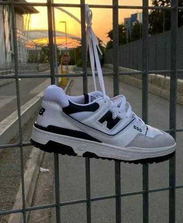 Neww balancee 550 Sea Salt Black