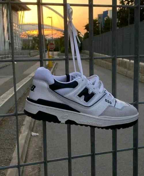 Neww balancee 550 Sea Salt Black