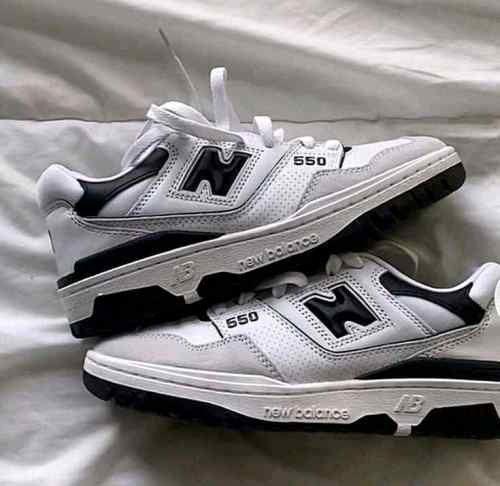 Neww balancee 550 Sea Salt Black