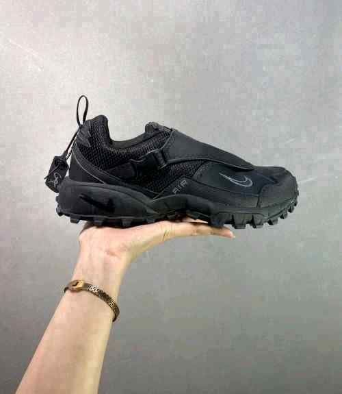 nikee ACG Phassad Black