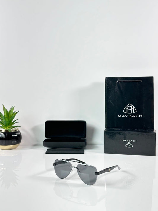 Maybach 1022 Black