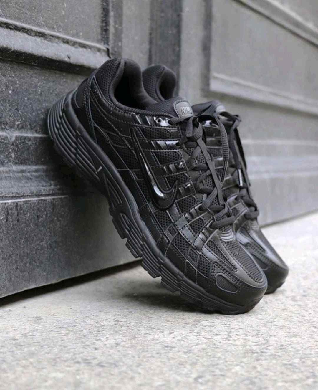 Nikkee P 6000 Metallic Triple Black