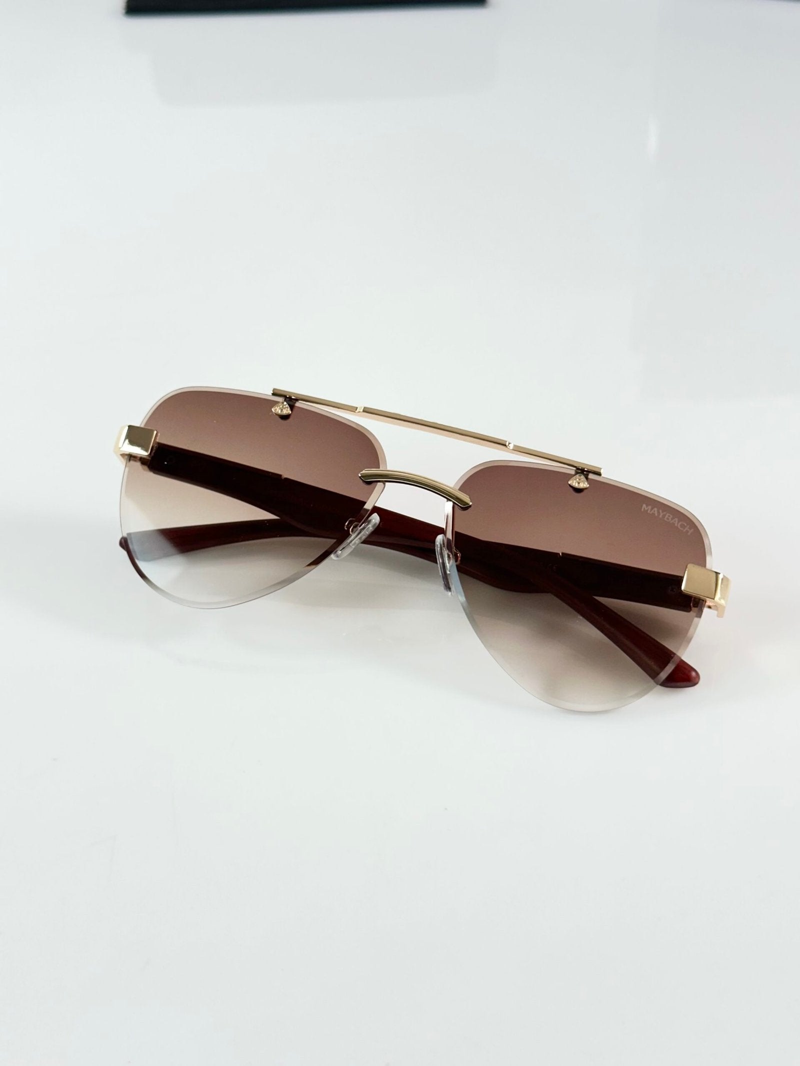 Maybach 1022 Gold Brown