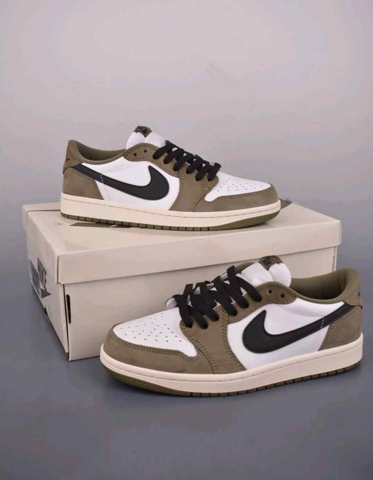 AIR JORDAN 1 RETRO LOW OG MEDIUM OLIVEBLACK-SUMMIT WHITE-SAIL