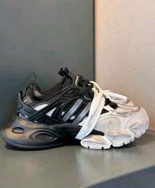 adidaass XLG Runner Deluxe White Blacks