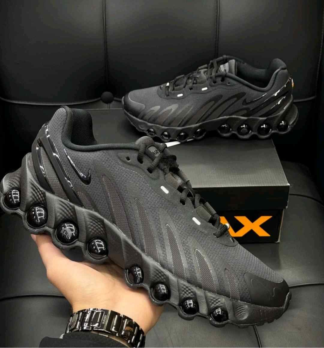 nikkee airmx DN ALL BLACK