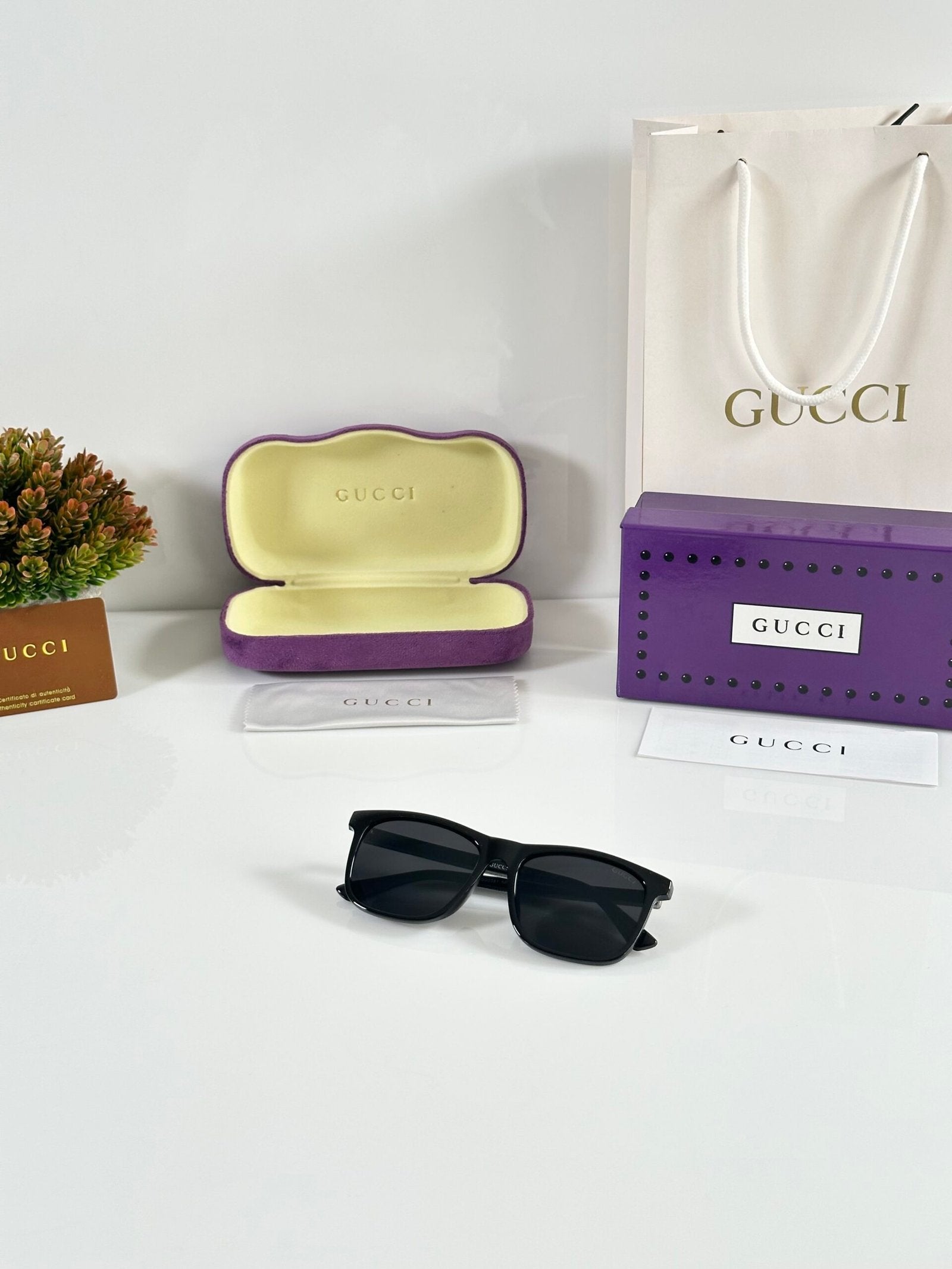 Gucc 0381 Shine Black