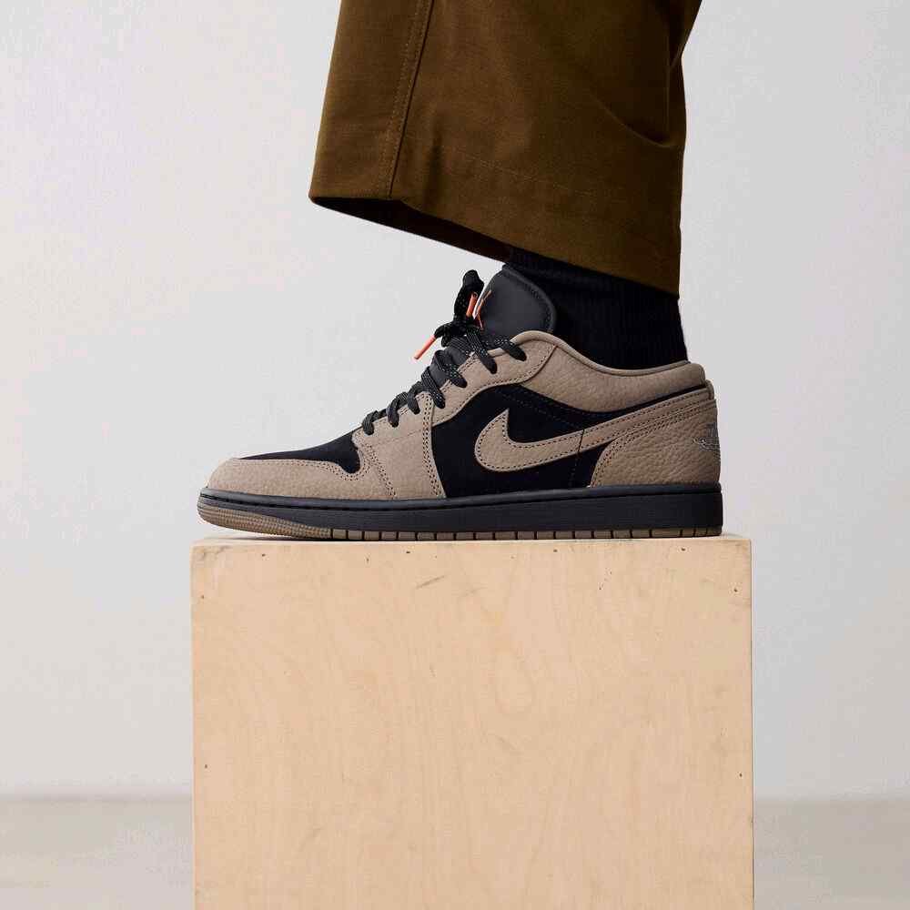 Air Jordan 1 Low SE Olive Grey Black