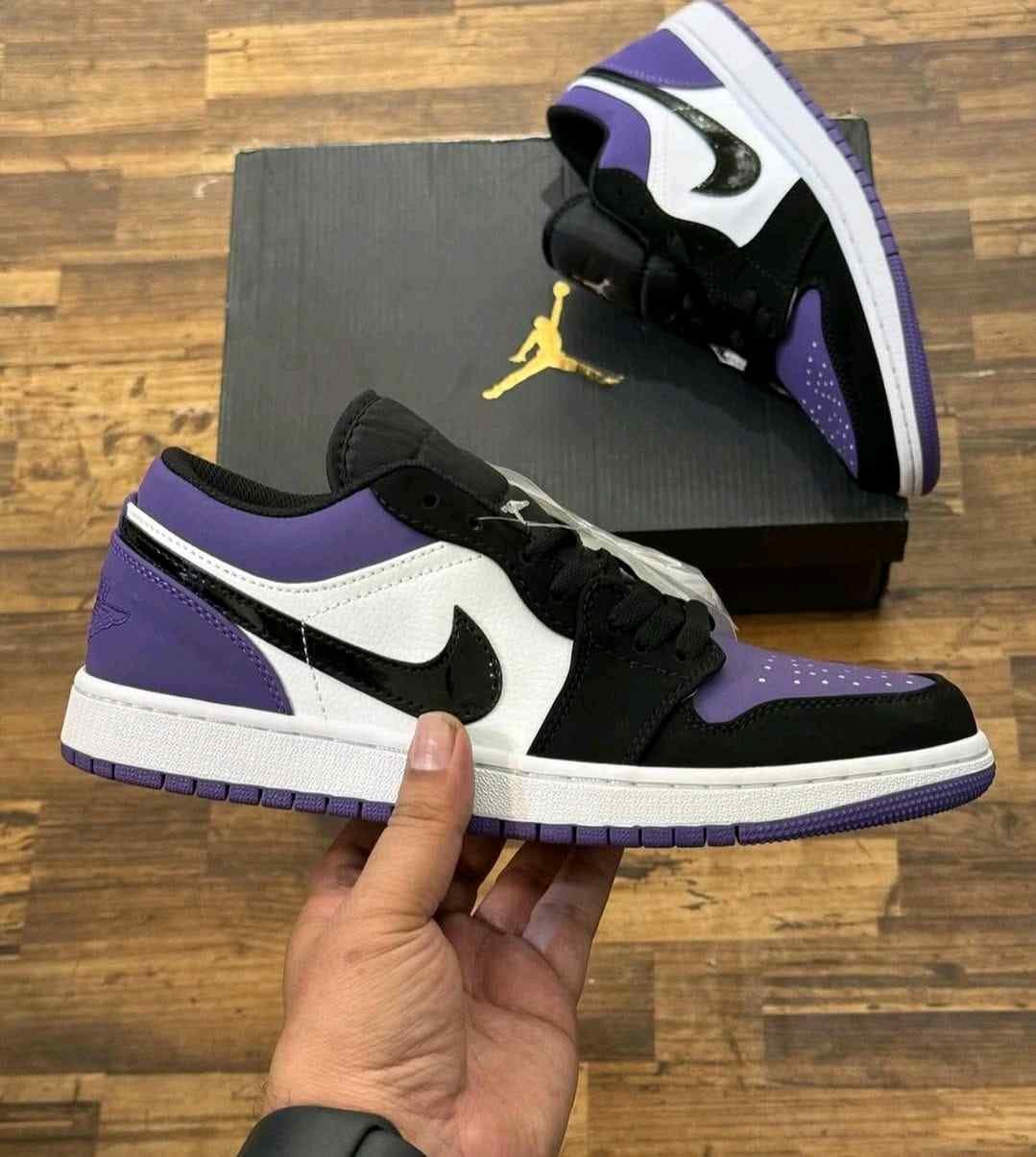nikkee jordan RETRO 1 low COURT PURPLE